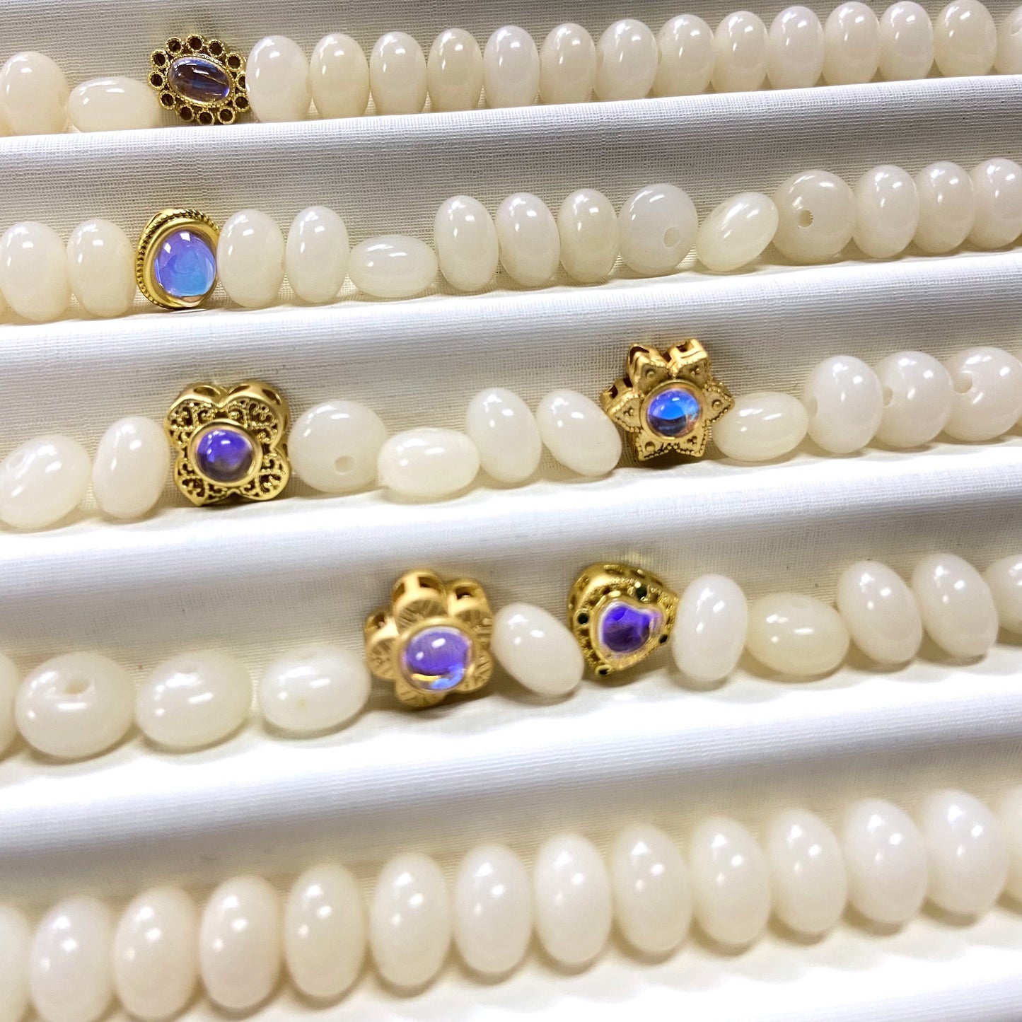 Bodhi Cobble Stone White 6*9mm