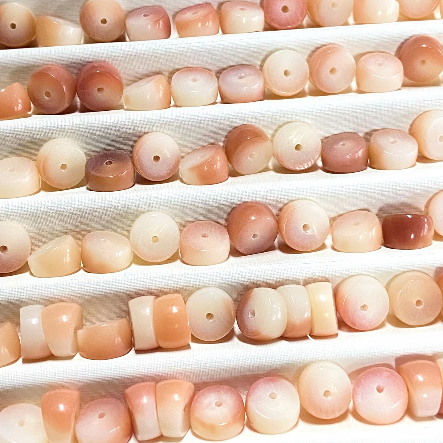 Bodhi Cake Peach Slice