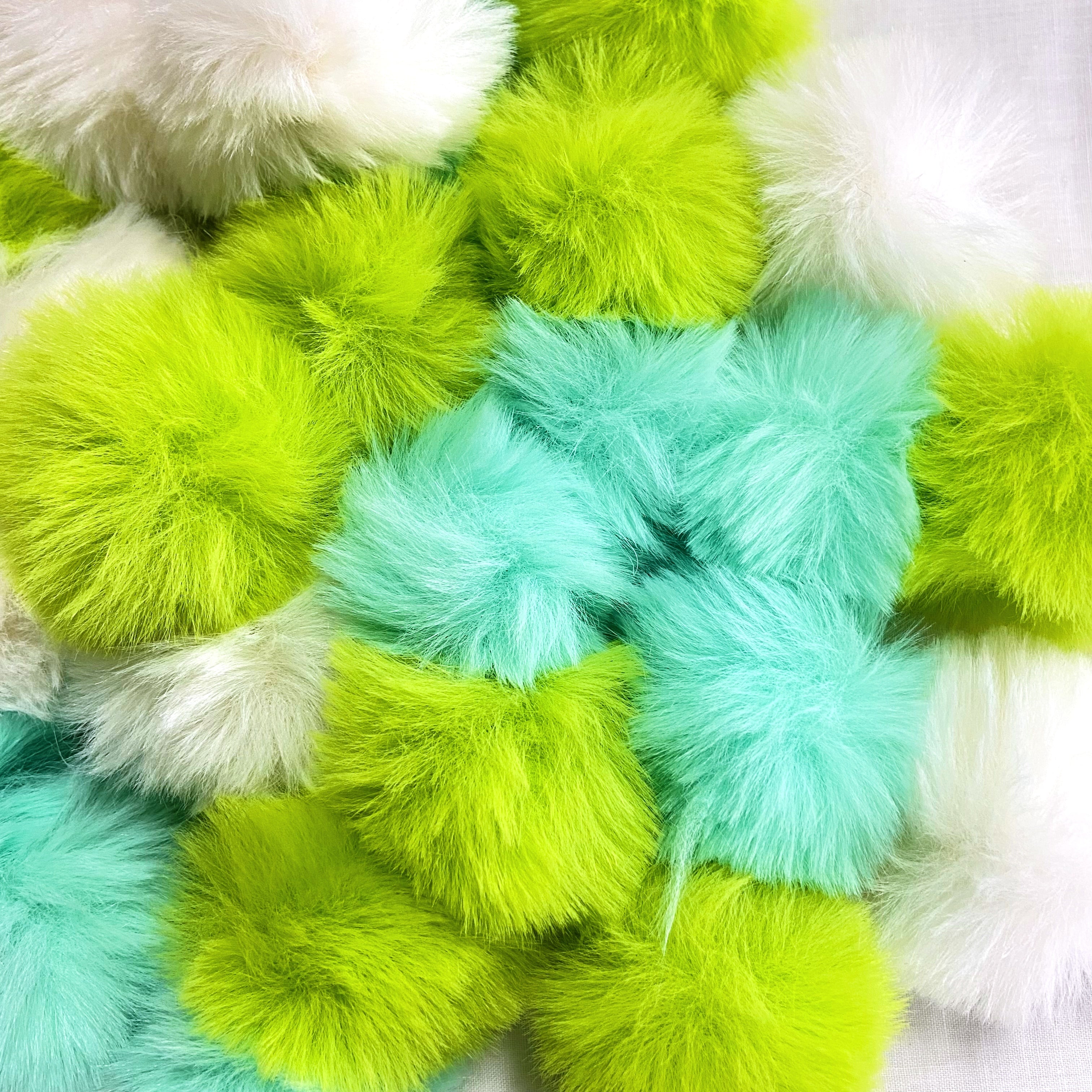 Mint Pom Pom