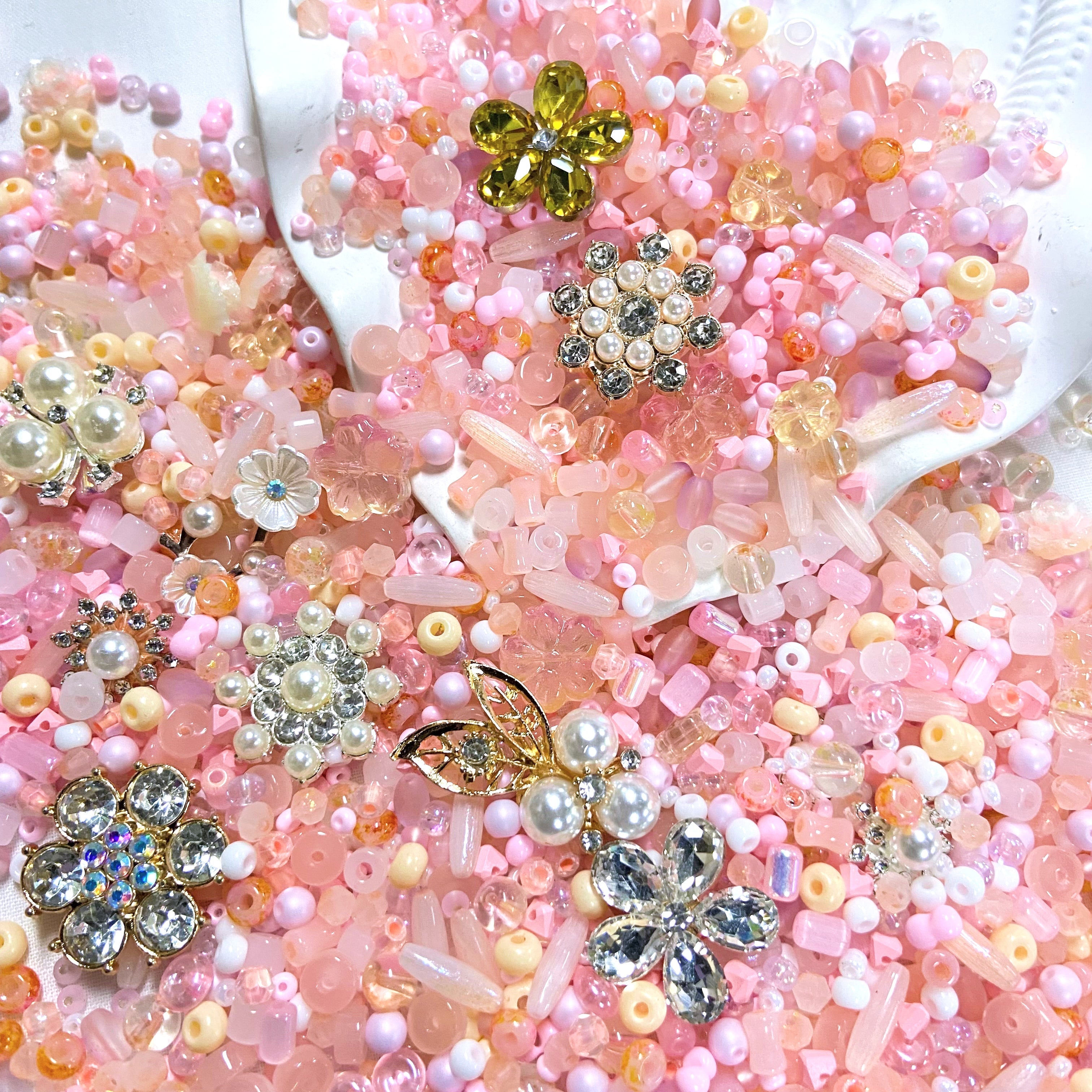 [Buy 1 Get 1]Tiny Peach Blossom