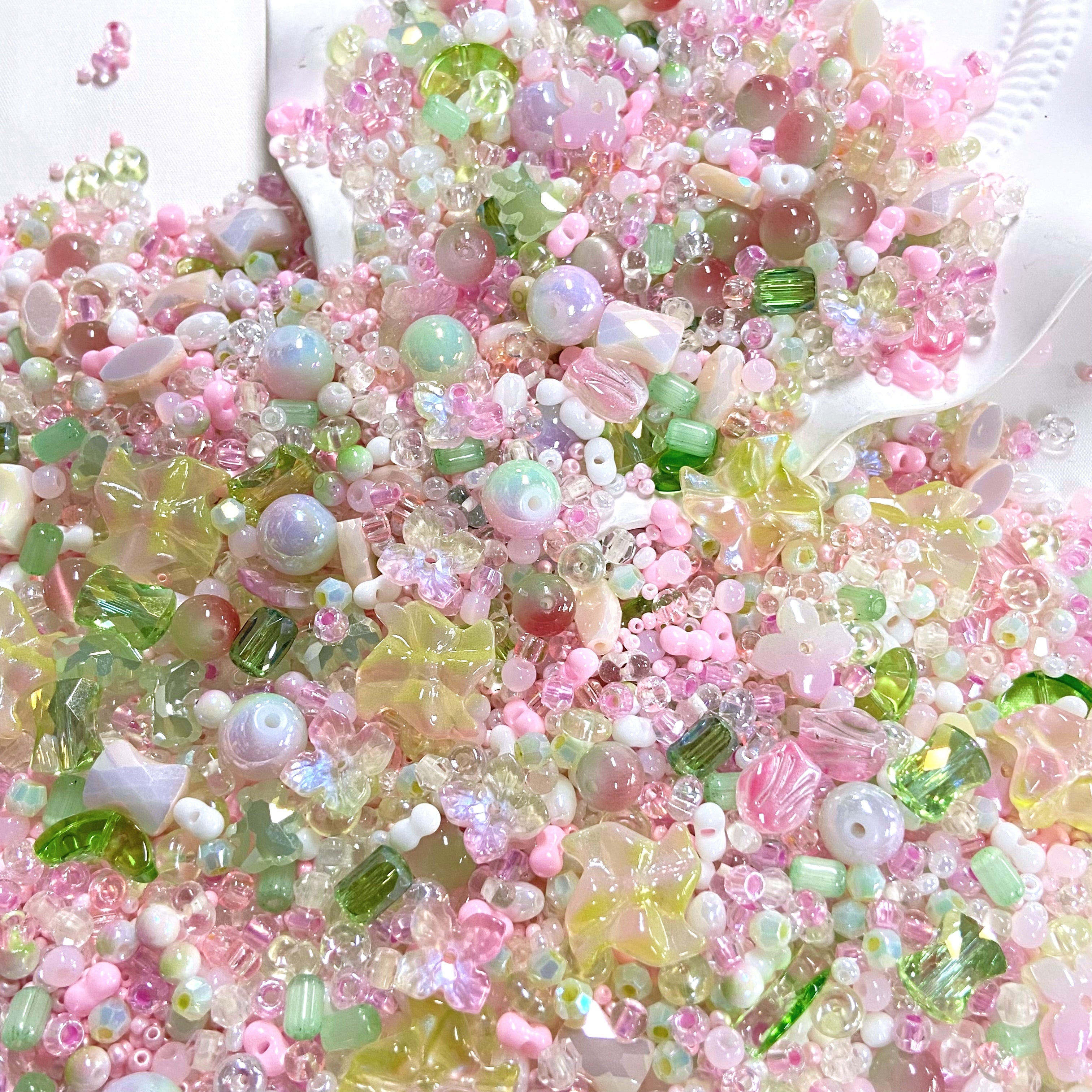 Tiny Floral Breeze